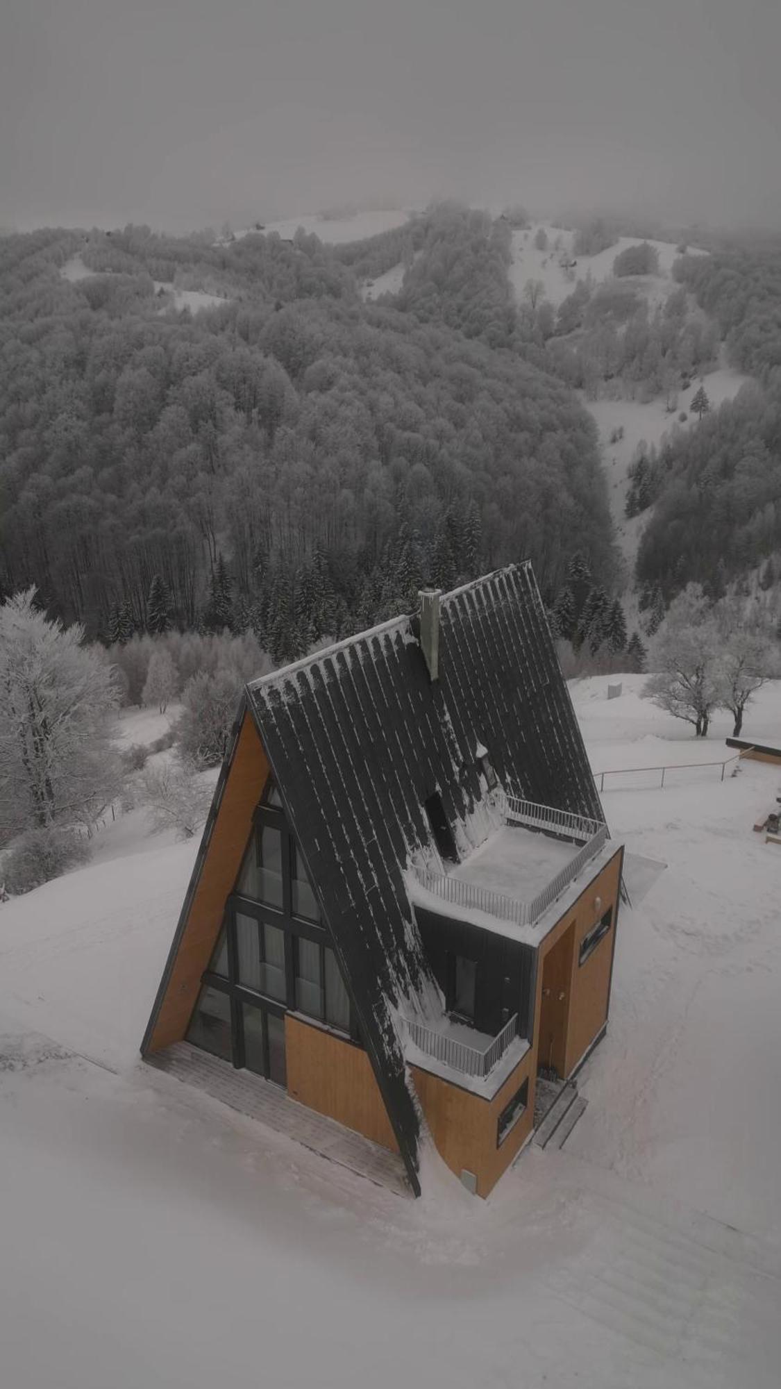 Amont Chalet Peştera Zewnętrze zdjęcie